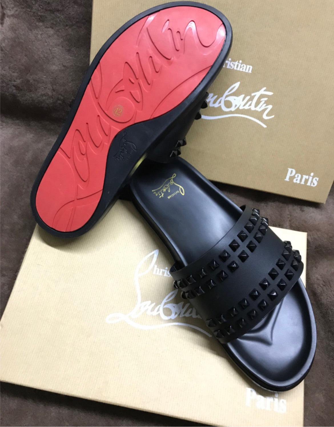 Black red bottom woman sandal
